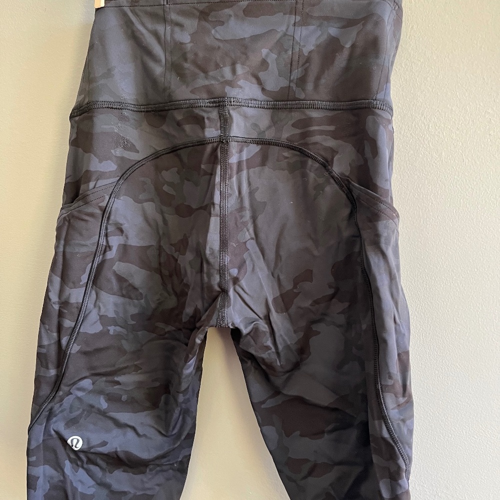 Lululemon bike short